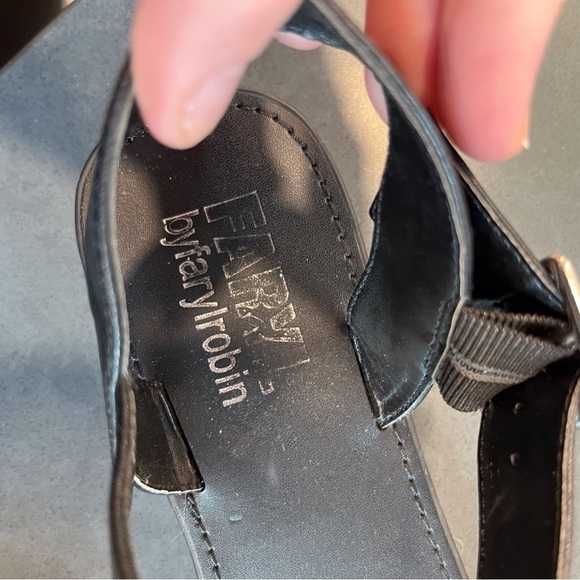 FarylRobin sz 9 Somaria black Ankle Strap Buckle Sandal - Picture 12 of 13